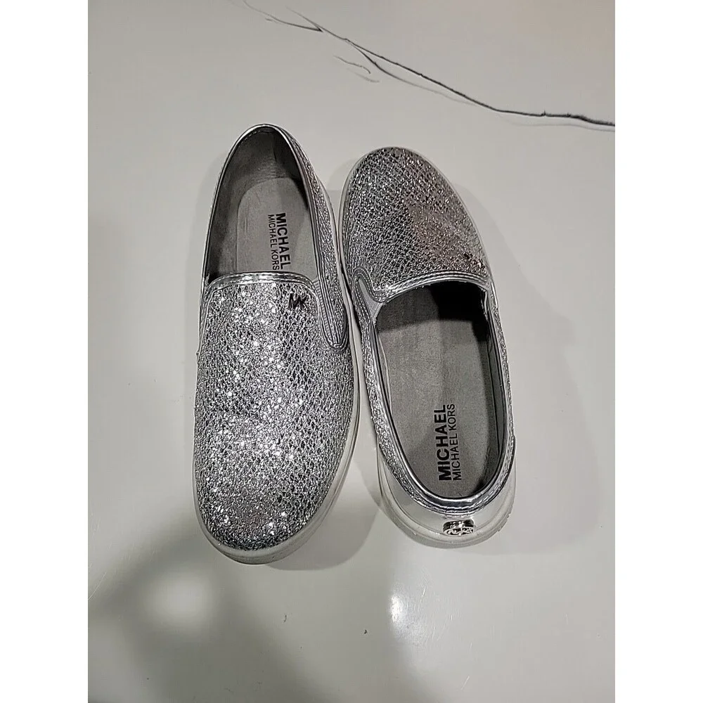 Michael Kors Ivy Eileen Shoe Slip On  Silver Sparkly Snake Embossed Sz 5